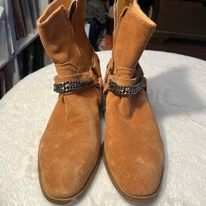 Civil regime leather suede western chained boots